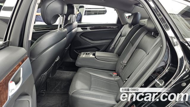 Hyundai Genesis 2014 — photo 16