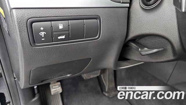 Hyundai Genesis 2014 — photo 27