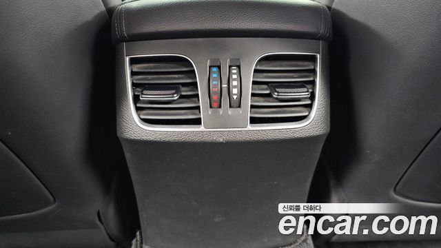 Hyundai Genesis 2014 — photo 30