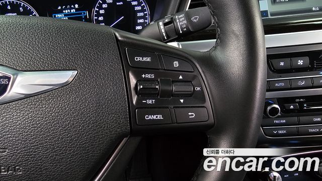Hyundai Genesis 2014 — photo 31
