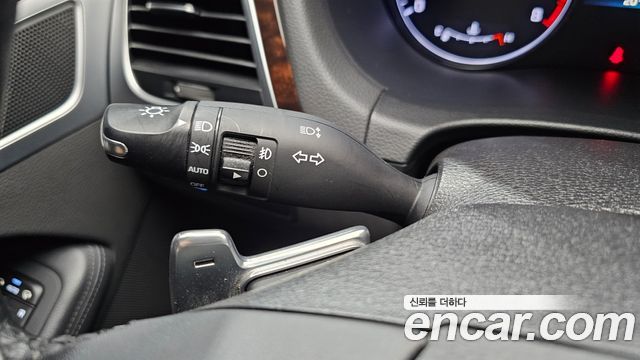 Hyundai Genesis 2016 — photo 24