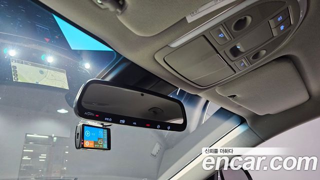 Hyundai Genesis 2016 — photo 26