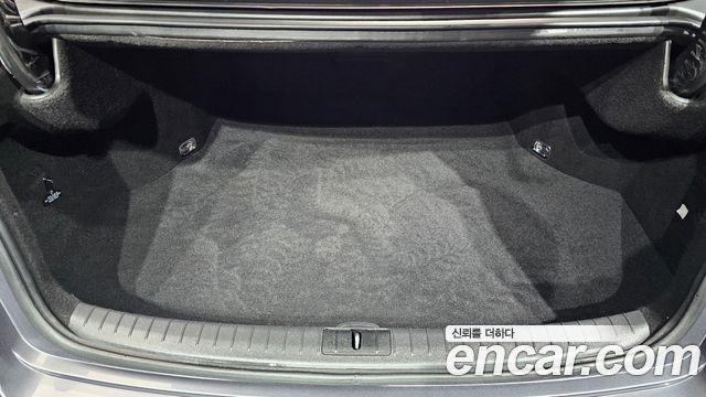 Hyundai Genesis 2016 — photo 30