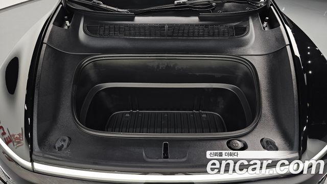 Tesla Model Y 2026 — photo 6