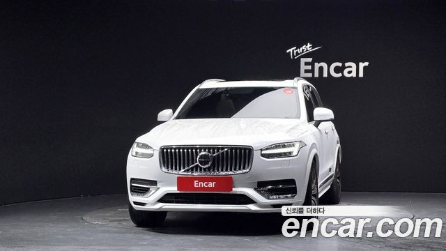 Volvo XC90 2021 — photo 3