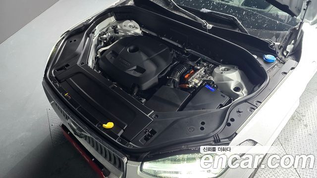 Volvo XC90 2021 — photo 6