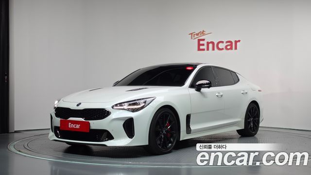 Kia Stinger 2021 — photo 1