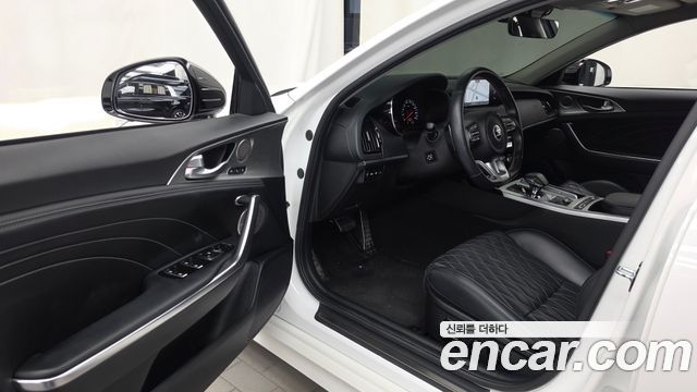 Kia Stinger 2021 — photo 13