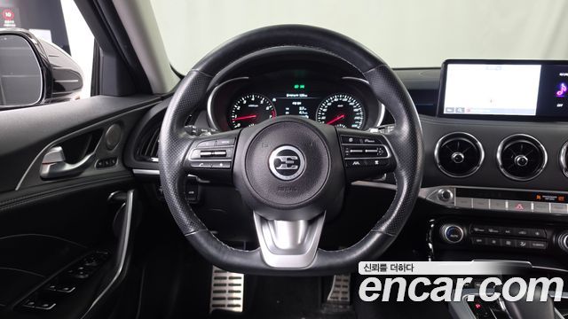 Kia Stinger 2021 — photo 19