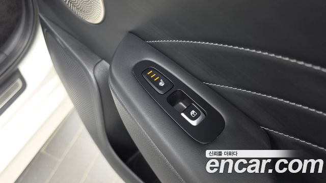 Kia Stinger 2021 — photo 26