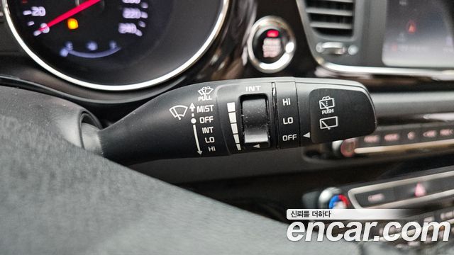 Kia Canival 2019 — photo 30