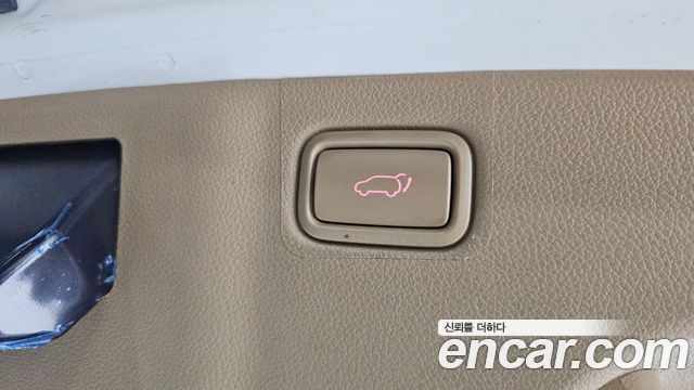Kia Canival 2019 — photo 33