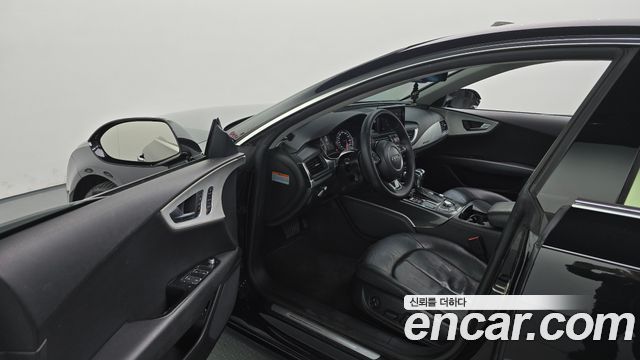 Audi A7 2013 — photo 10