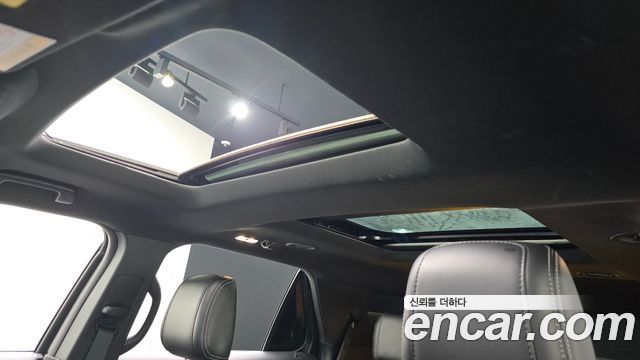 Ford Explorer 2018 — photo 19