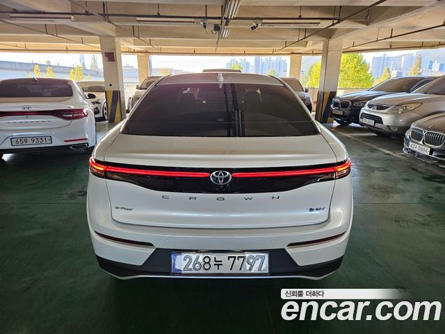 Toyota Crown 2026 — photo 4
