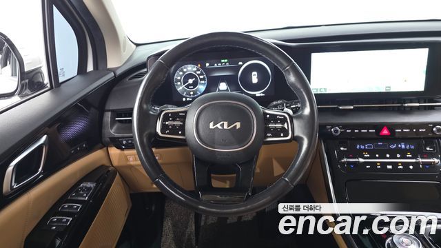 Kia Canival 2023 — photo 12