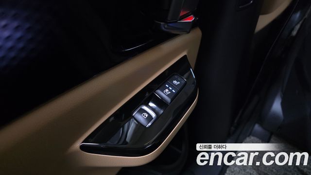 Kia Canival 2023 — photo 19