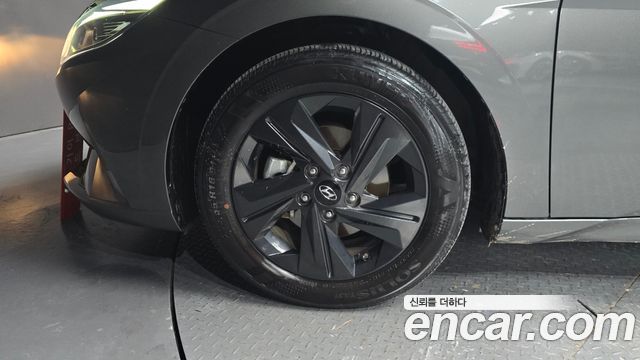 Hyundai AVANTE 2023 — photo 5