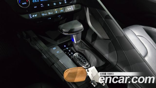 Hyundai AVANTE 2023 — photo 12