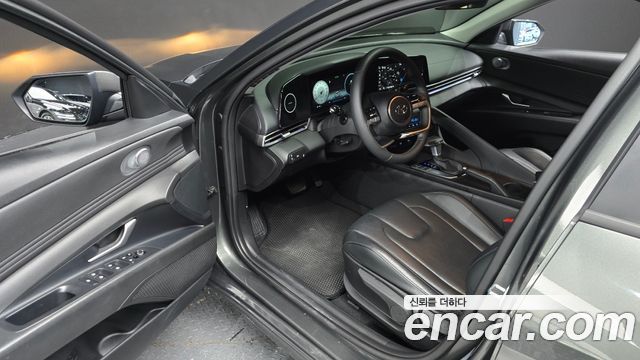 Hyundai AVANTE 2023 — photo 13