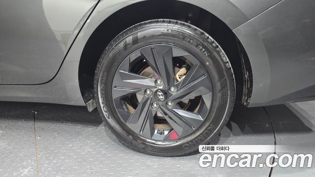 Hyundai AVANTE 2023 — photo 7