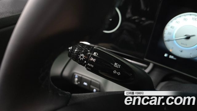 Hyundai AVANTE 2023 — photo 28