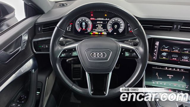 Audi A7 2020 — photo 20