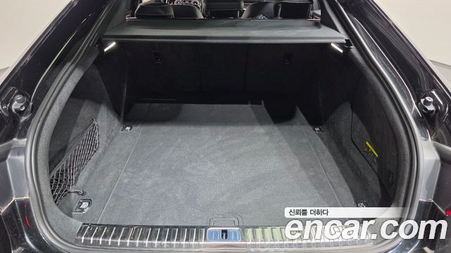 Audi A7 2020 — photo 25