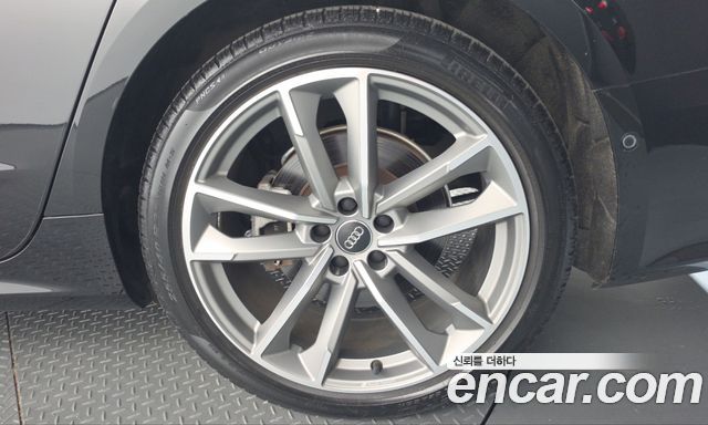 Audi A7 2020 — photo 7