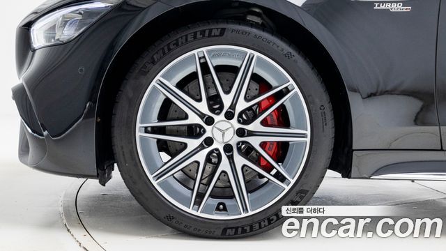 Mercedes-Benz AMG GT 2026 — photo 5