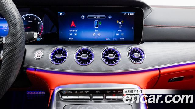 Mercedes-Benz AMG GT 2026 — photo 13