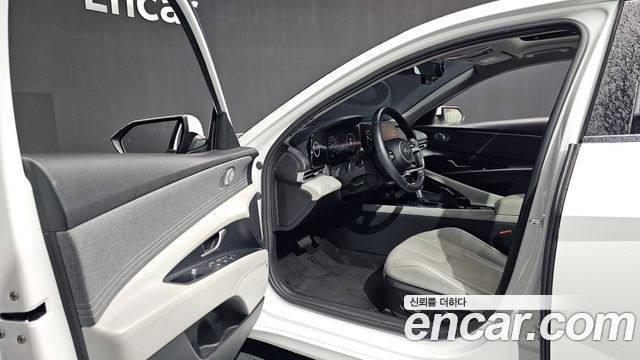 Hyundai AVANTE 2021 — photo 10