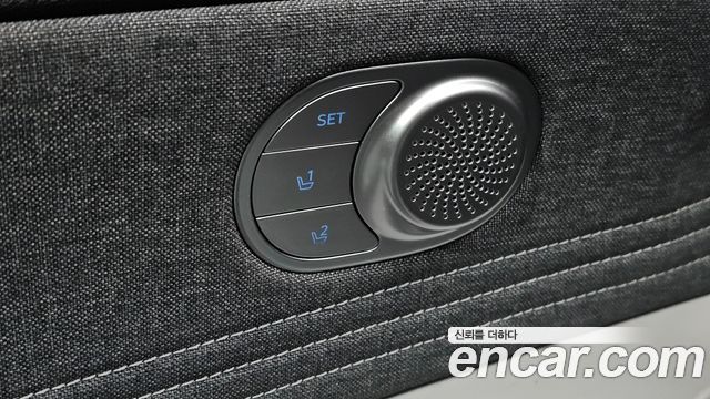 Hyundai AVANTE 2021 — photo 13