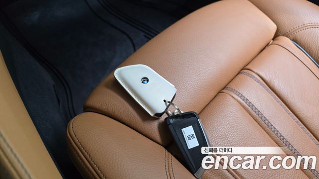 BMW 5-Series 2022 — photo 21