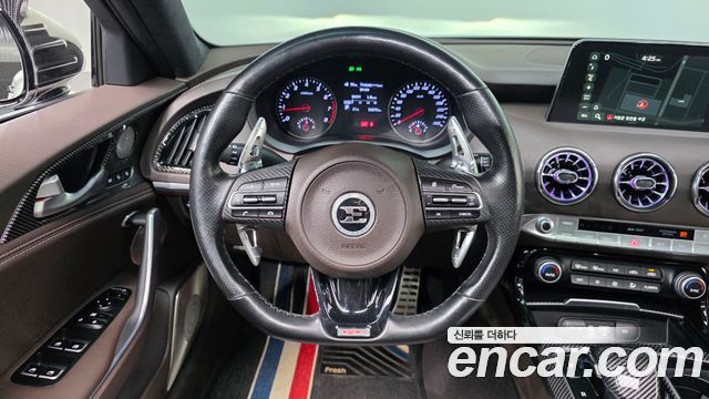 Kia Stinger 2019 — photo 19