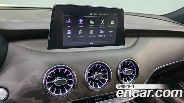 Kia Stinger 2019 — photo 21