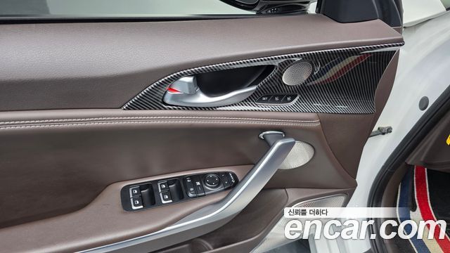 Kia Stinger 2019 — photo 25