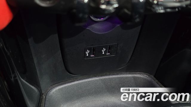 Mini Cooper 2020 — photo 18