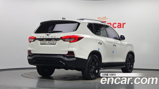 KG Mobility Rexton 2018 — photo 2