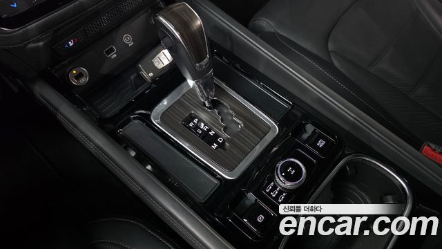 KG Mobility Rexton 2018 — photo 9