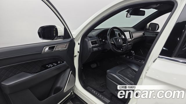 KG Mobility Rexton 2018 — photo 10