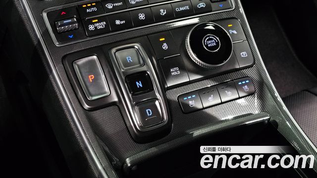 Hyundai Santafe 2022 — photo 12