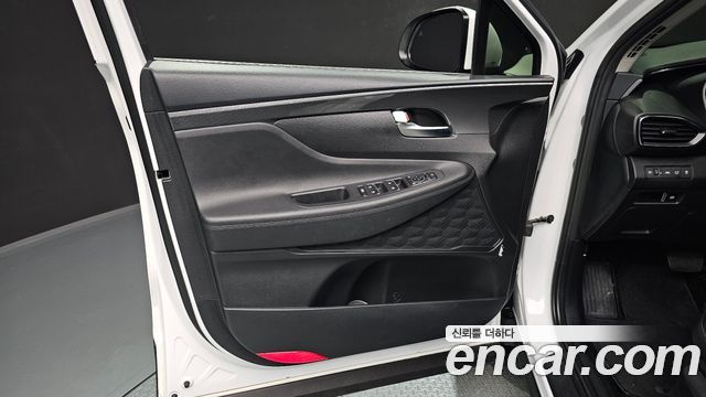 Hyundai Santafe 2022 — photo 14