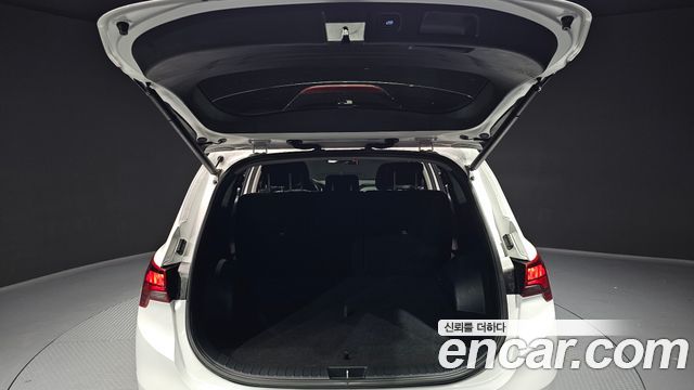 Hyundai Santafe 2022 — photo 33