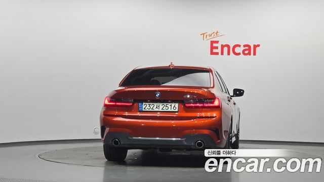 BMW 3-Series 2020 — photo 4