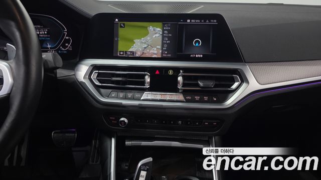 BMW 3-Series 2020 — photo 15