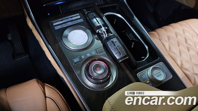 Genesis GV80 2022 — photo 12