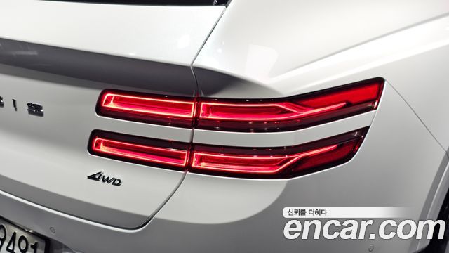 Genesis GV80 2022 — photo 9