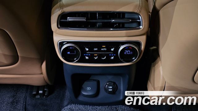 Genesis GV80 2022 — photo 29