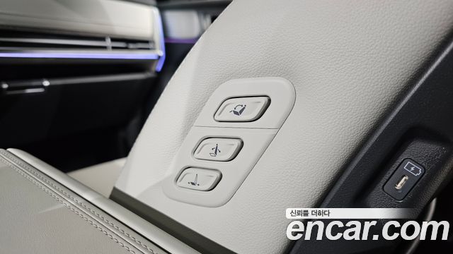 Hyundai Santafe 2025 — photo 25